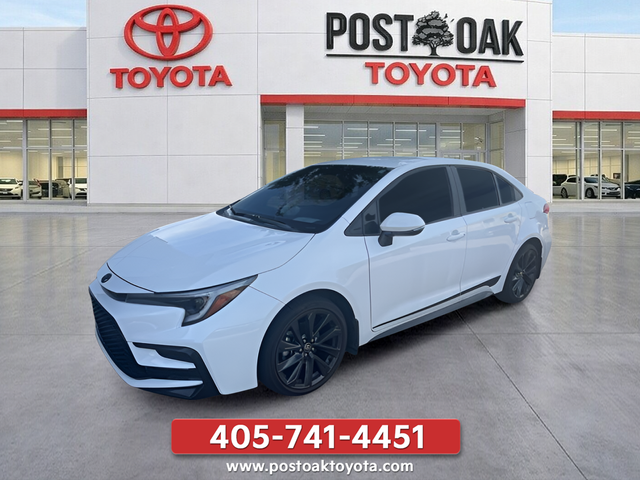 Used 2025 White Toyota SE image 3