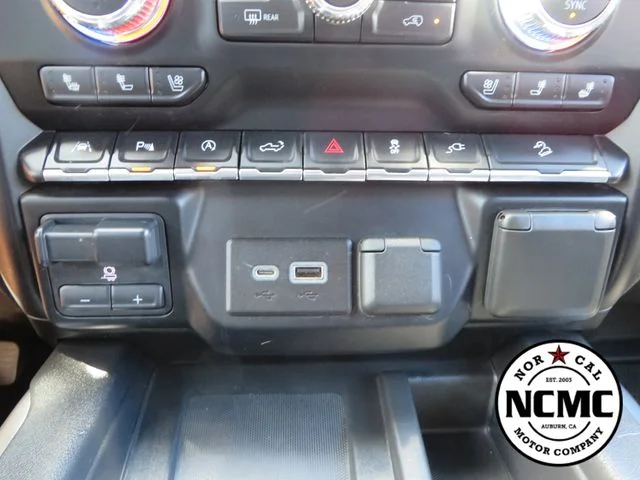 Used 2021 Black GMC AT4 image 35