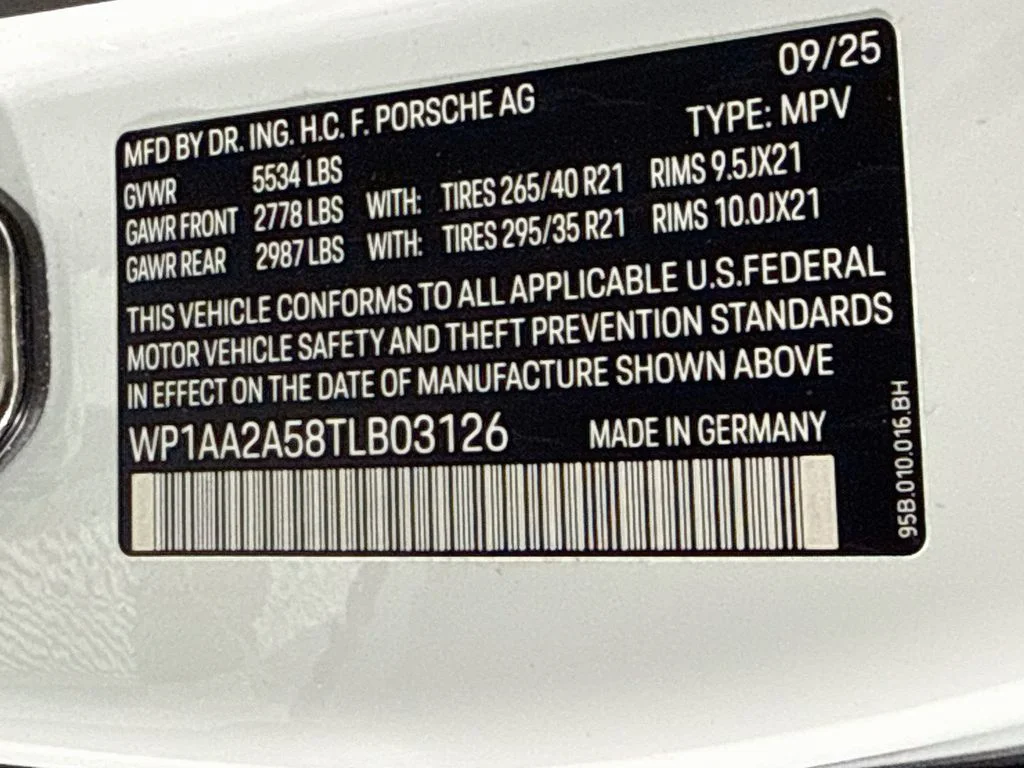 Certified Used 2026 White Porsche  image 33