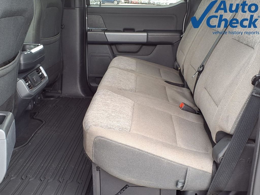 Used 2024 White Ford XLT image 11