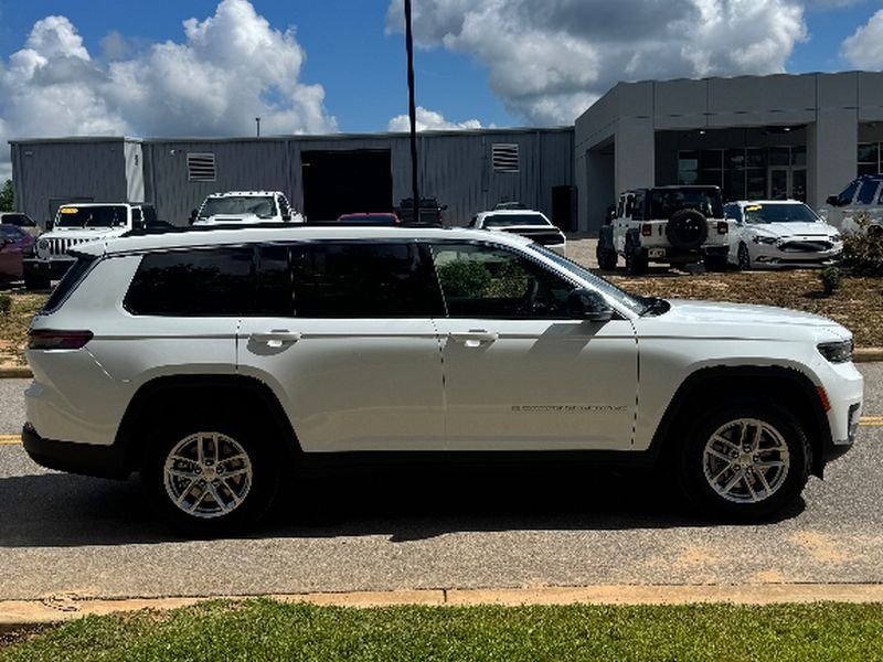 New 2026 Bright White Clearcoat Jeep Laredo X Classic 4x2 image 6