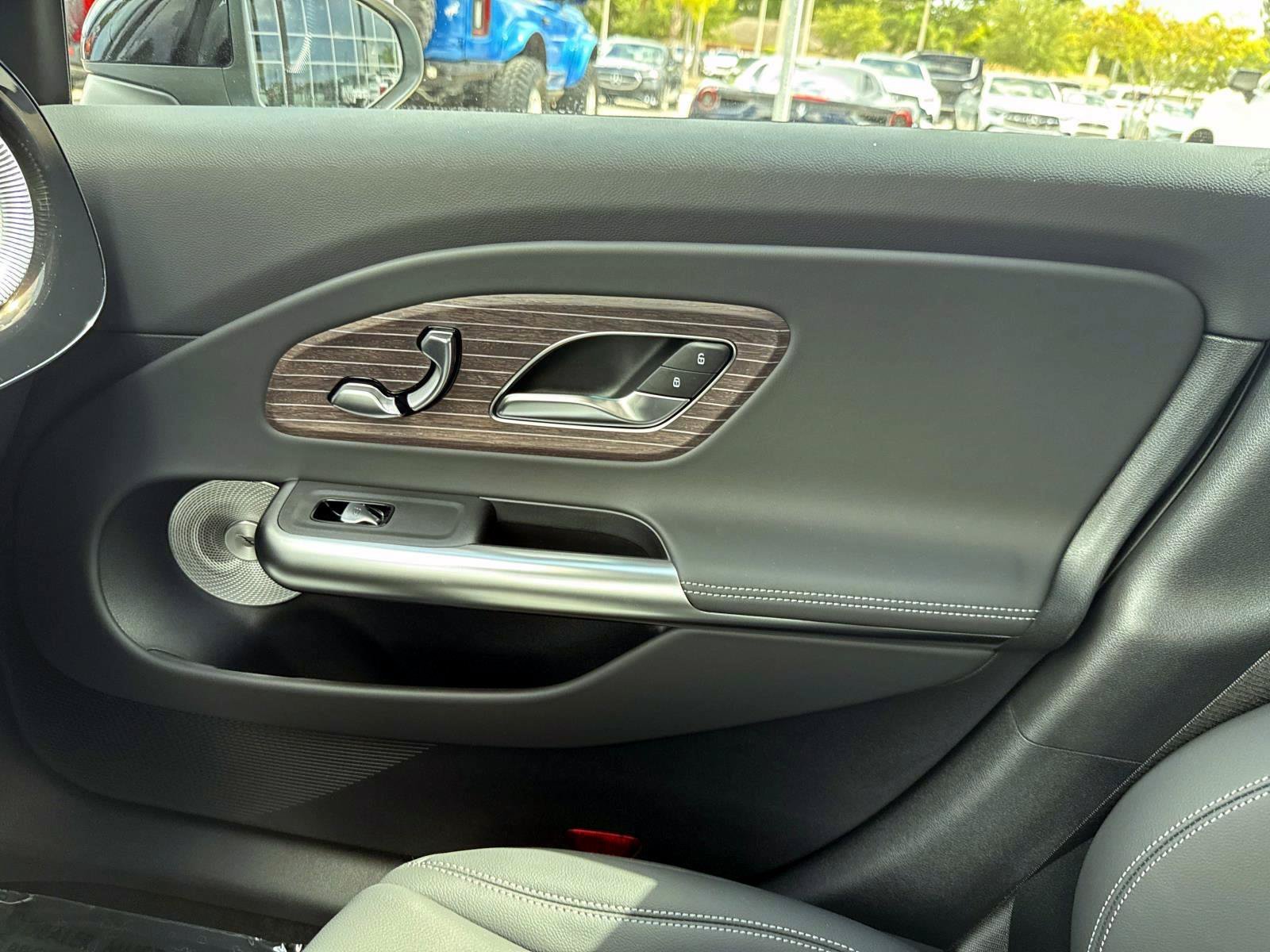 New 2027  Mercedes-Benz 220 Hybrid FWD image 23