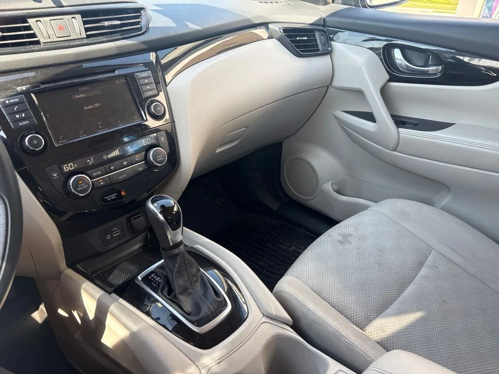 Used 2020 Black Nissan SV image 22