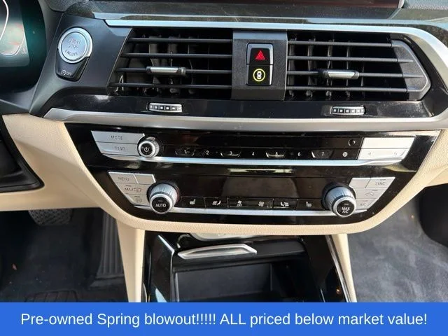 Used 2020 Black BMW xDrive30i image 16
