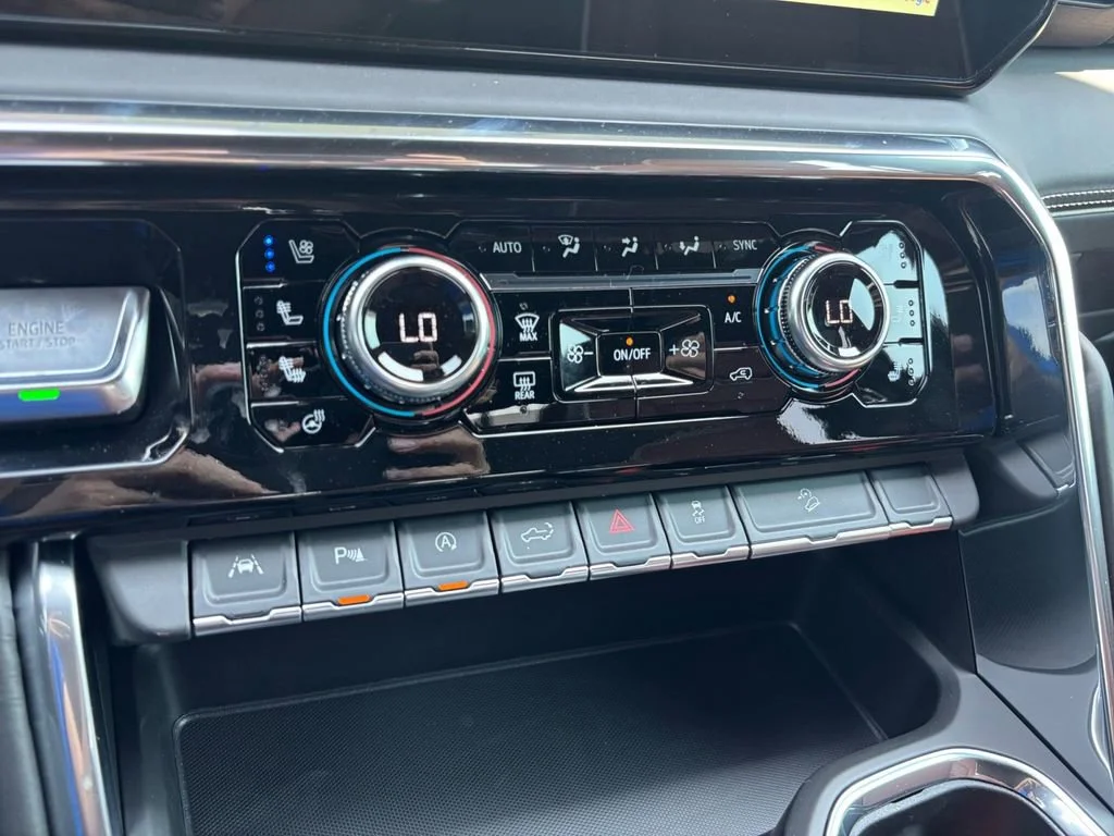 New 2026 Onyx Black GMC Denali Ultimate image 24