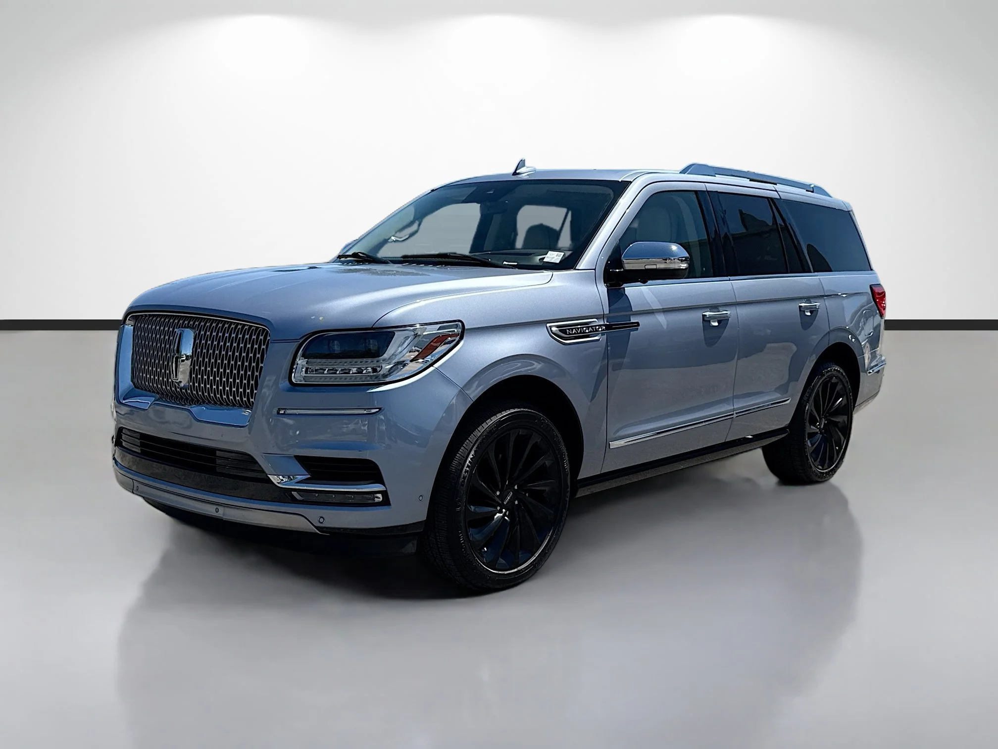 Used 2021 Chroma Crystal Blue Lincoln Black Label image 7