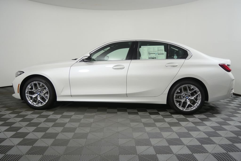 New 2026 Mineral White Metallic BMW 330i xDrive image 7