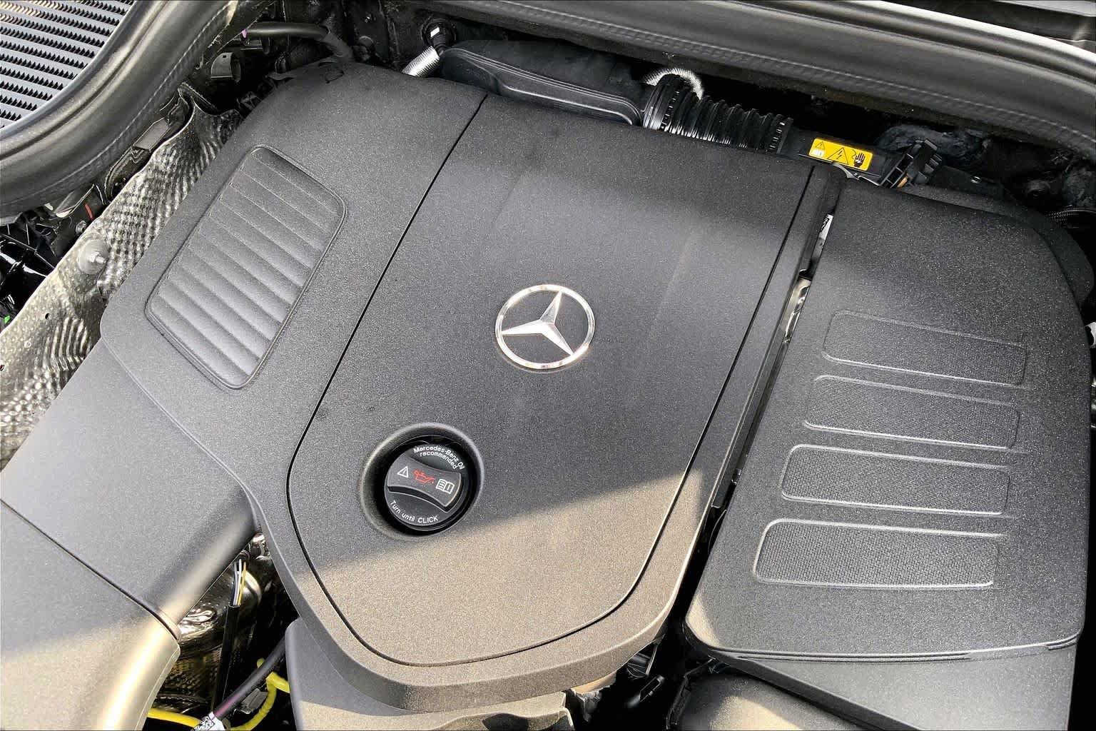 New 2026 Obsidian Black Metallic Mercedes-Benz GLE 350 image 27