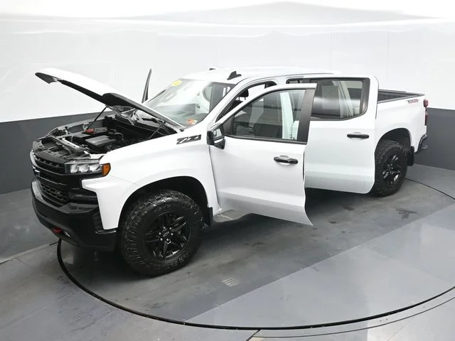 Used 2020 White Chevrolet LT Trail Boss image 28