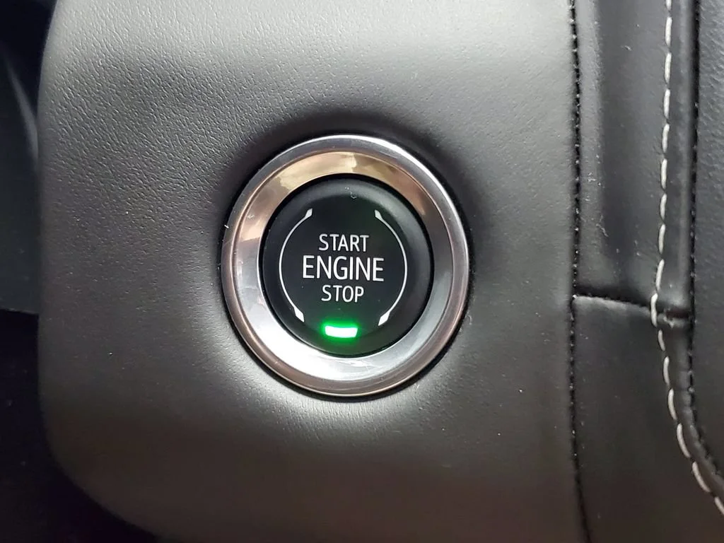 Used 2024 Midnight Blue Metallic GMC Denali Ultimate image 13