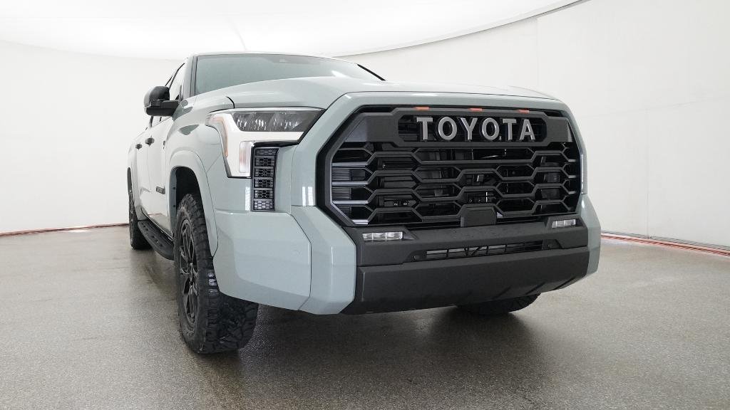 New 2026 Lunar Rock Toyota SR5 image 34