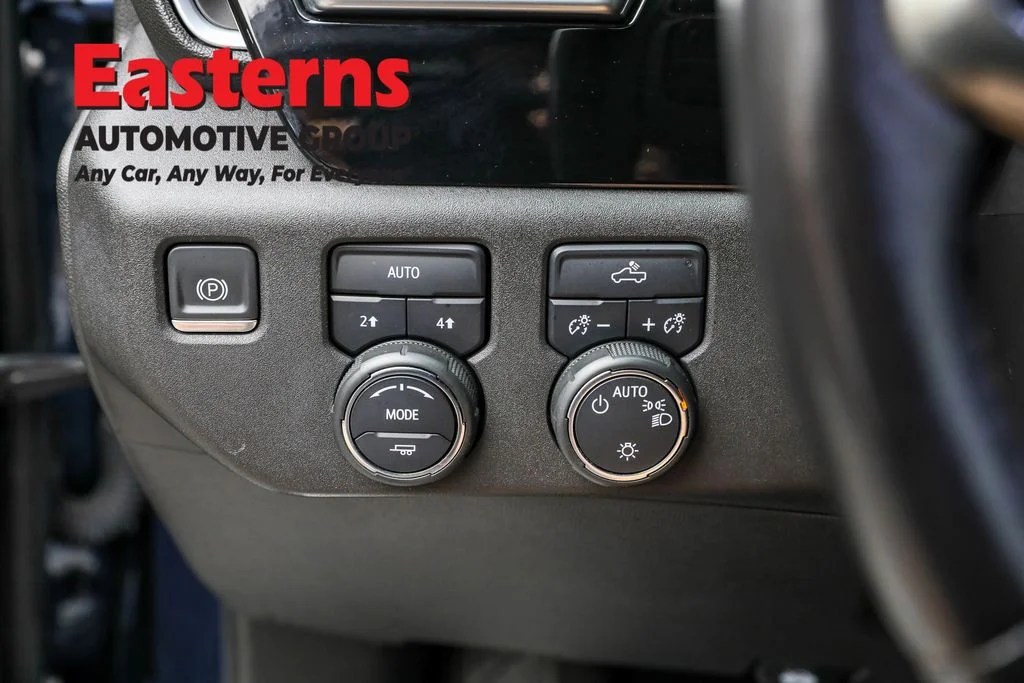 Used 2022 Blue Chevrolet LT image 21