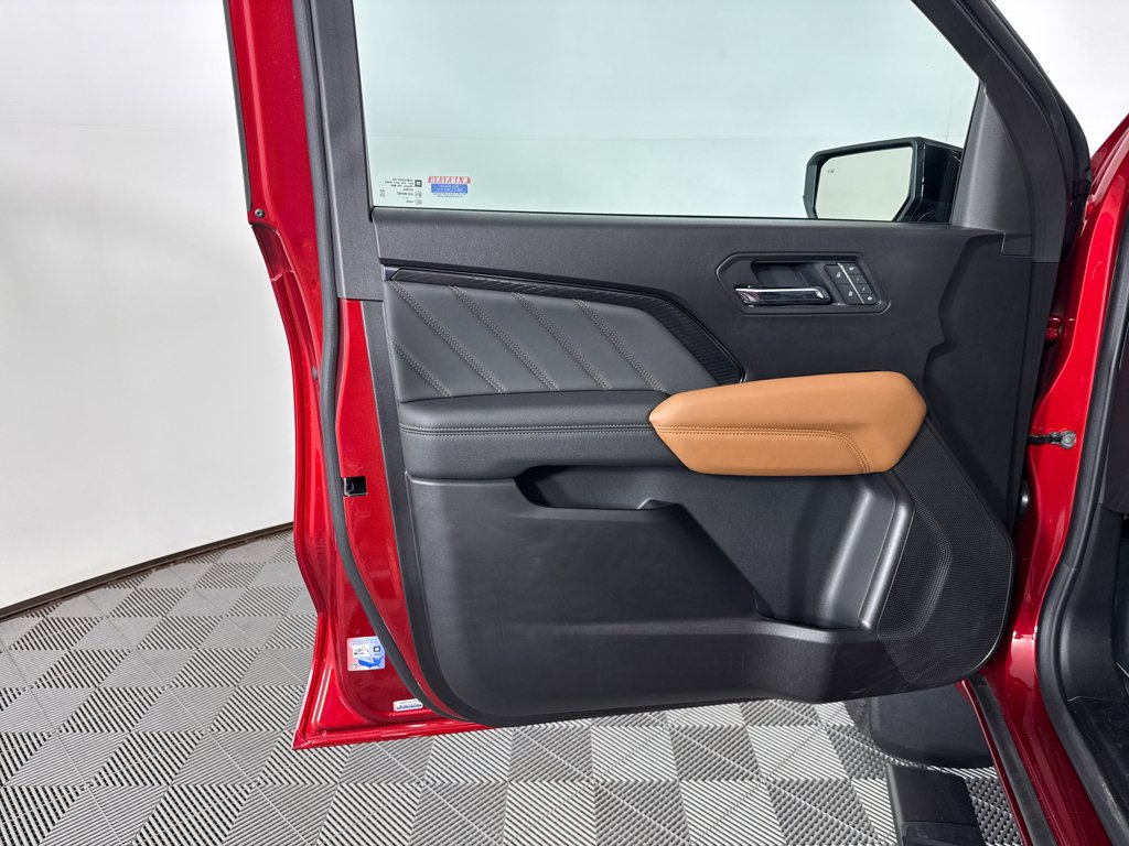 Used 2026 Volcanic Red Tintcoat GMC 4WD AT4 image 25