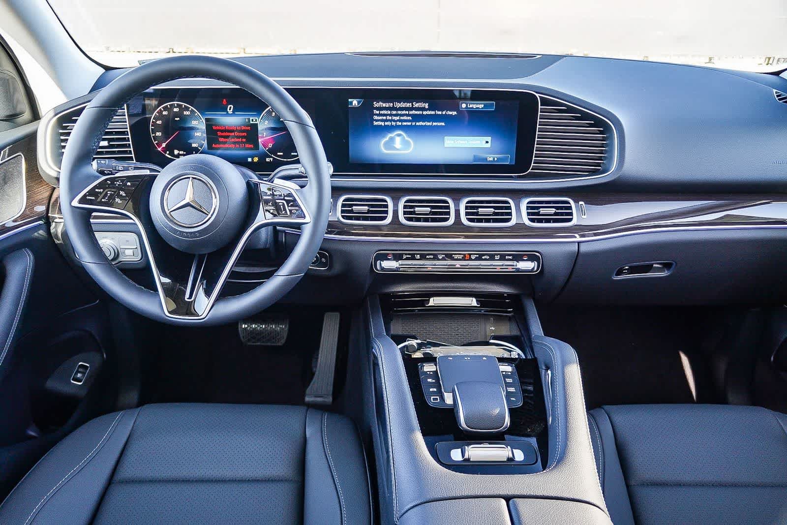 New 2026 MANUFAKTUR Alpine Grey Mercedes-Benz GLE 450 image 13