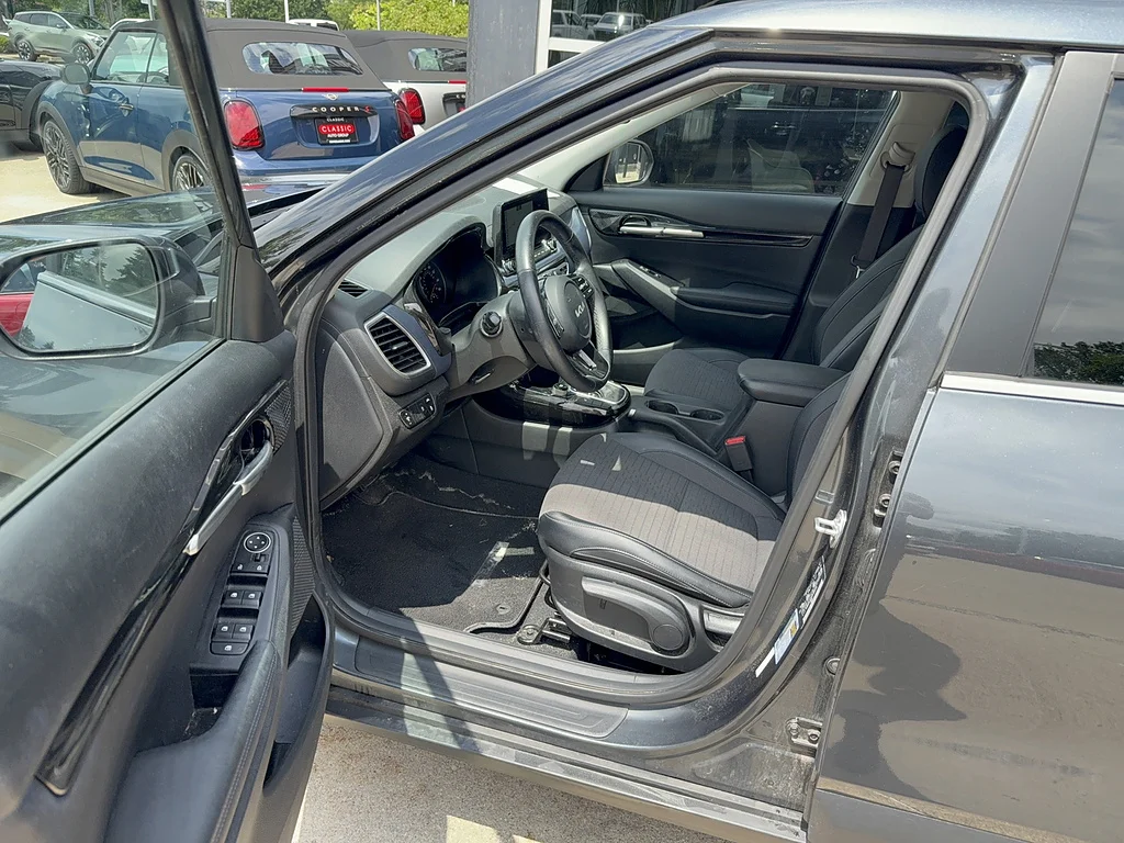 Used 2023 Gravity Gray Kia S image 5