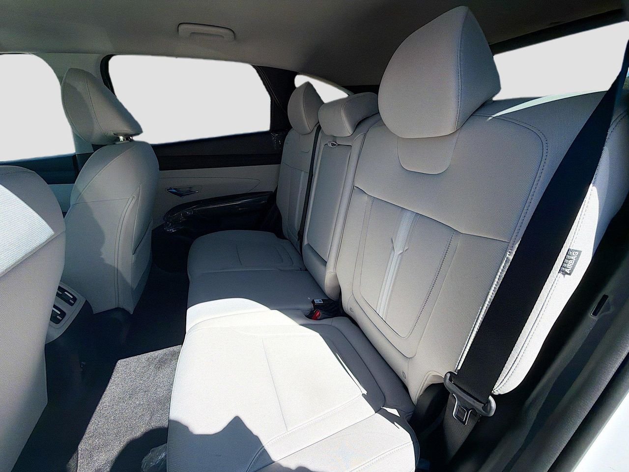 New 2026 Serenity White Pearl Hyundai SEL FWD image 19
