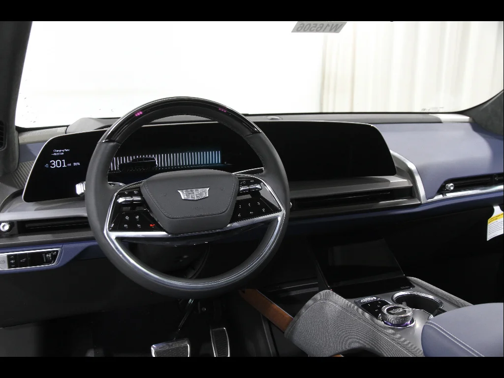 2026 Cadillac VISTIQ Premium Luxury - Photo 7