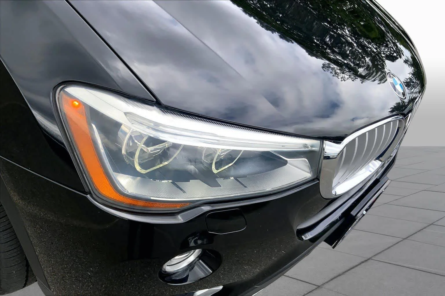 Used 2015 Alpine White BMW xDrive28i image 27
