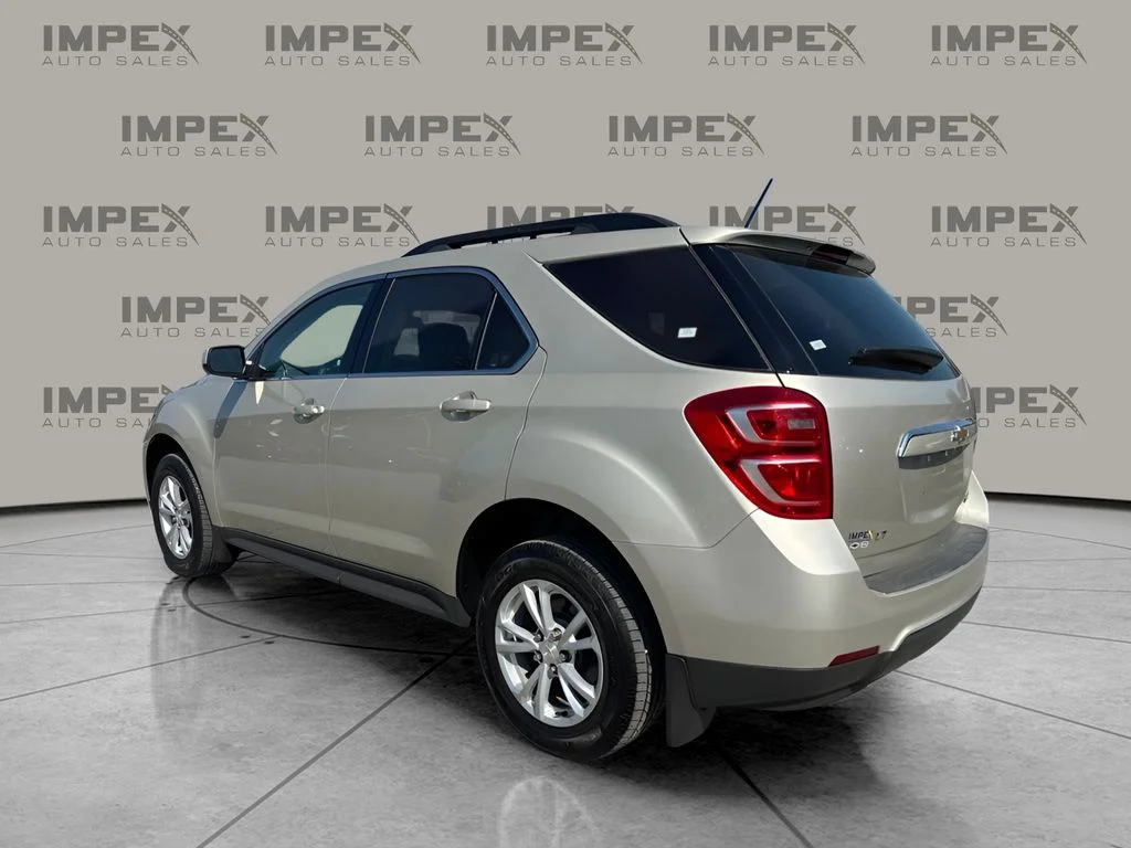 Used 2016 Gold Chevrolet LT image 3