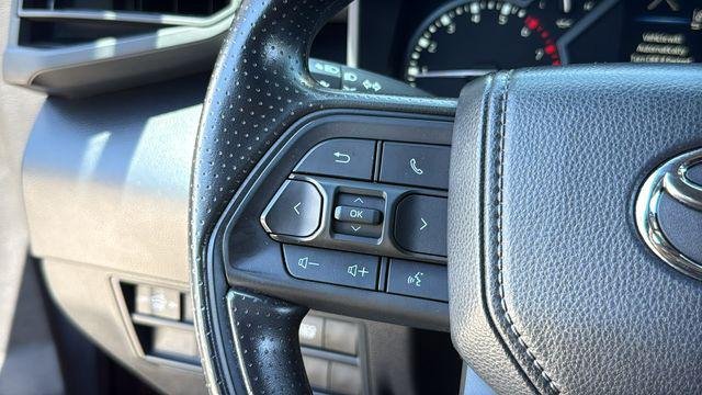 Certified Used 2025 MAGNETIC GRAY MET. Toyota  image 43