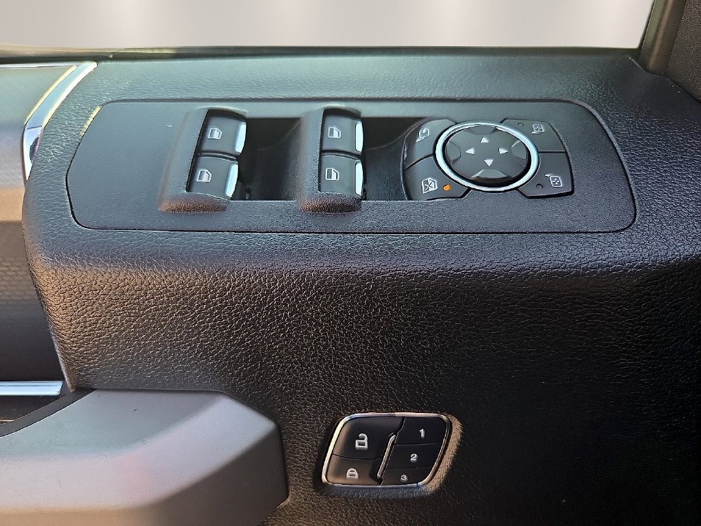 Used 2016 Black Ford Lariat image 14
