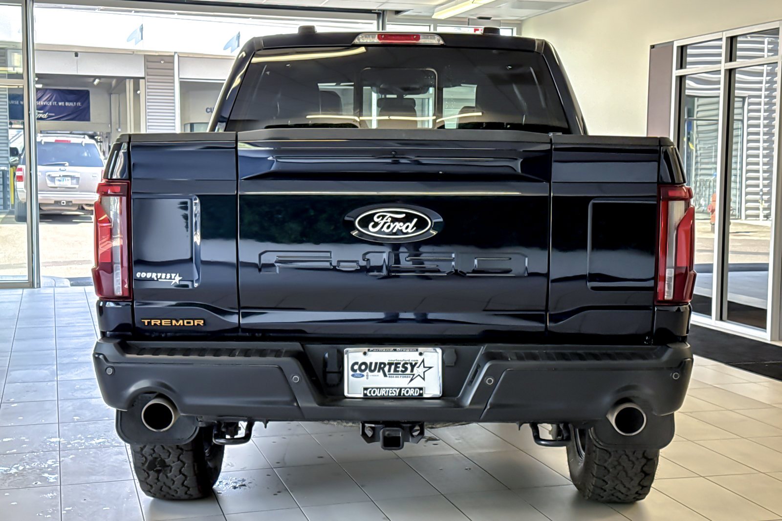 Certified Used 2025 Antimatter Blue Metallic Ford Tremor image 5