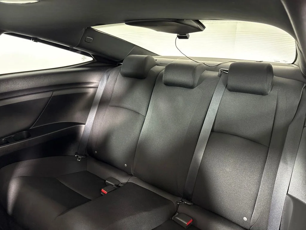 Used 2019  Honda EX image 21