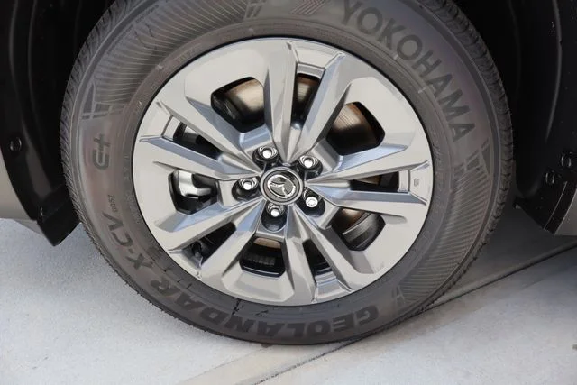 New 2026 Aero Gray Metallic Mazda 2.5 S Select AWD image 25