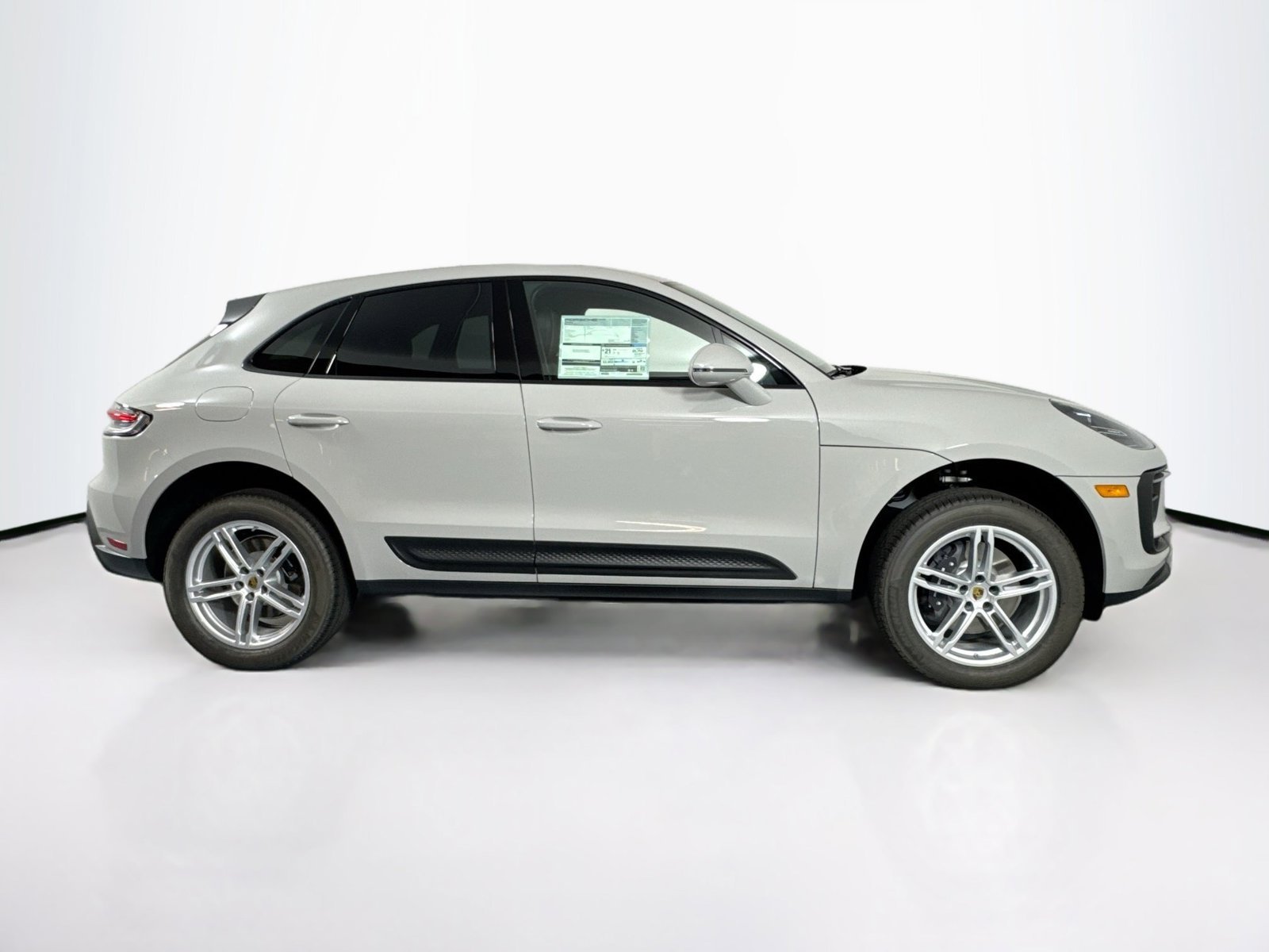 Used 2025 Chalk Porsche  image 8