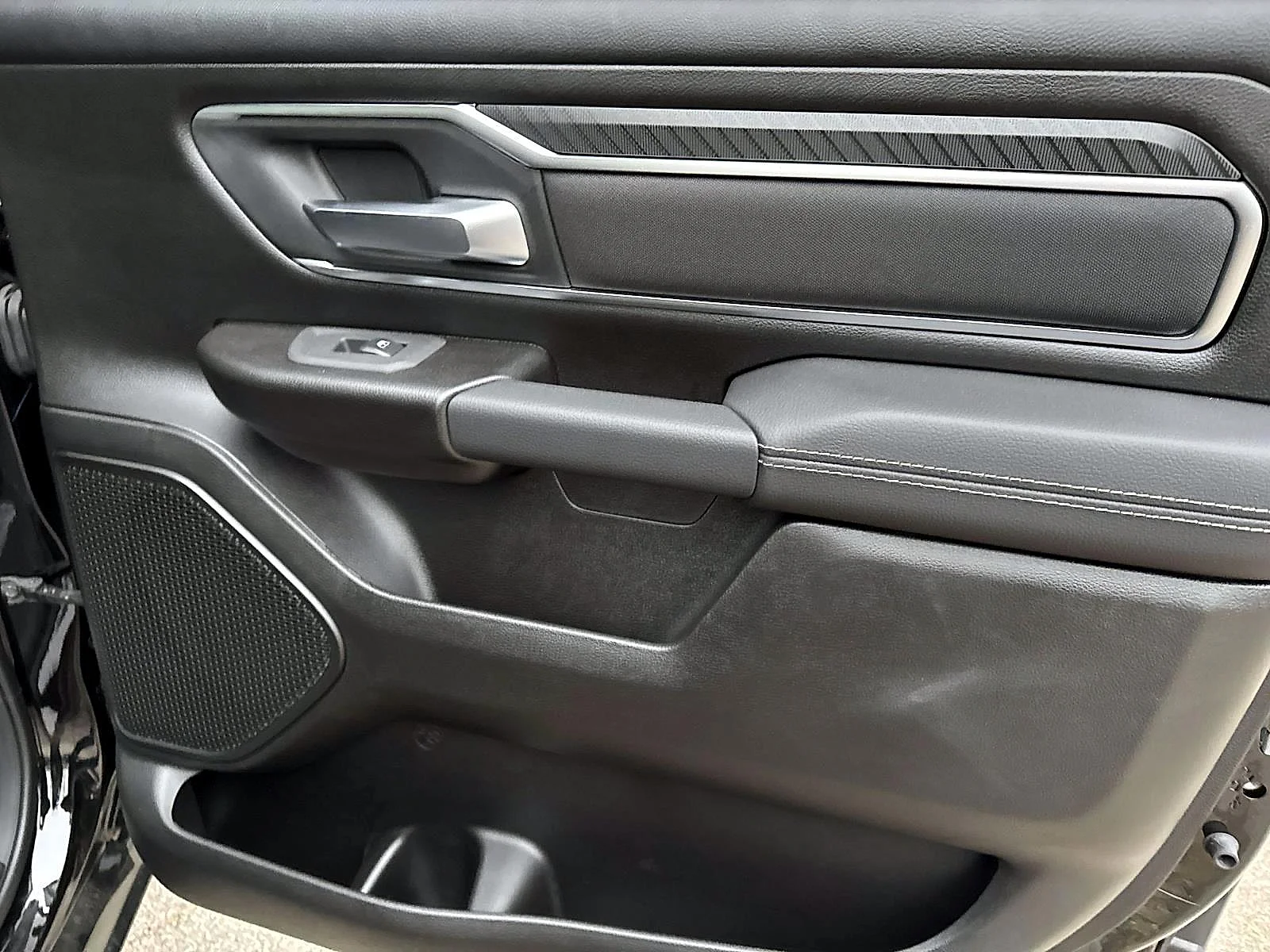 2026 RAM 1500 Big Horn/Lone Star - Photo 14