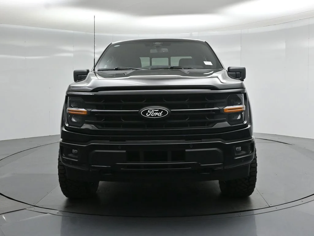 New 2026 Agate Black Metallic Ford XLT image 17