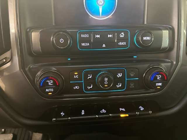 Used 2019 DEEP OCEAN BLUE METALLIC Chevrolet LT image 39