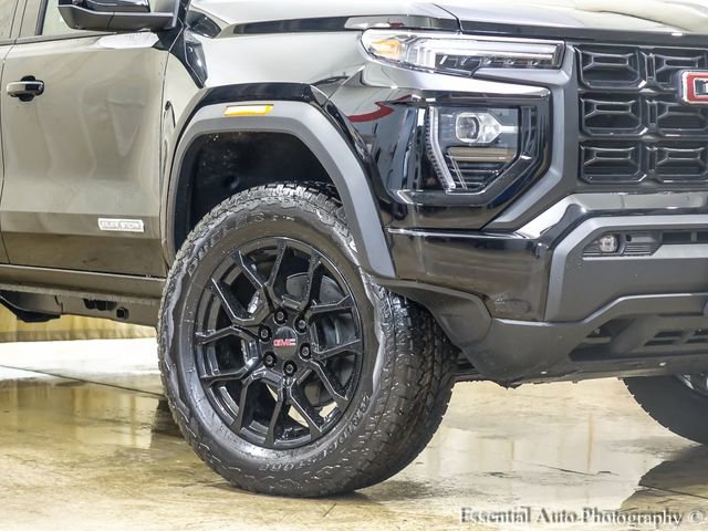 New 2026 Onyx Black GMC Elevation image 4