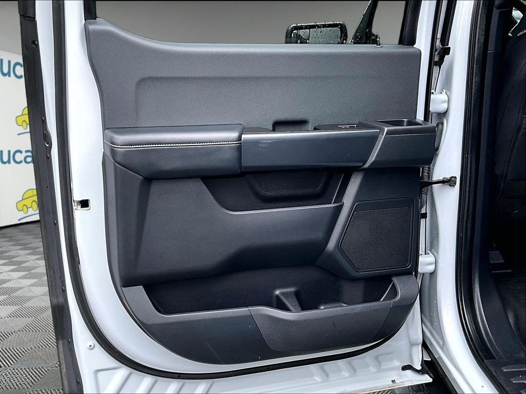 Used 2022 White Ford XL image 22