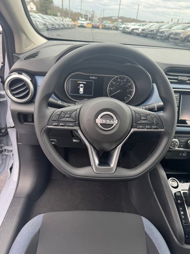 2025 Nissan Versa Sedan SV - Photo 11