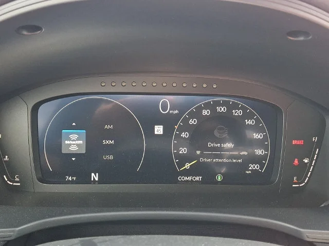 Used 2025 Boost Blue Pearl Honda  image 19