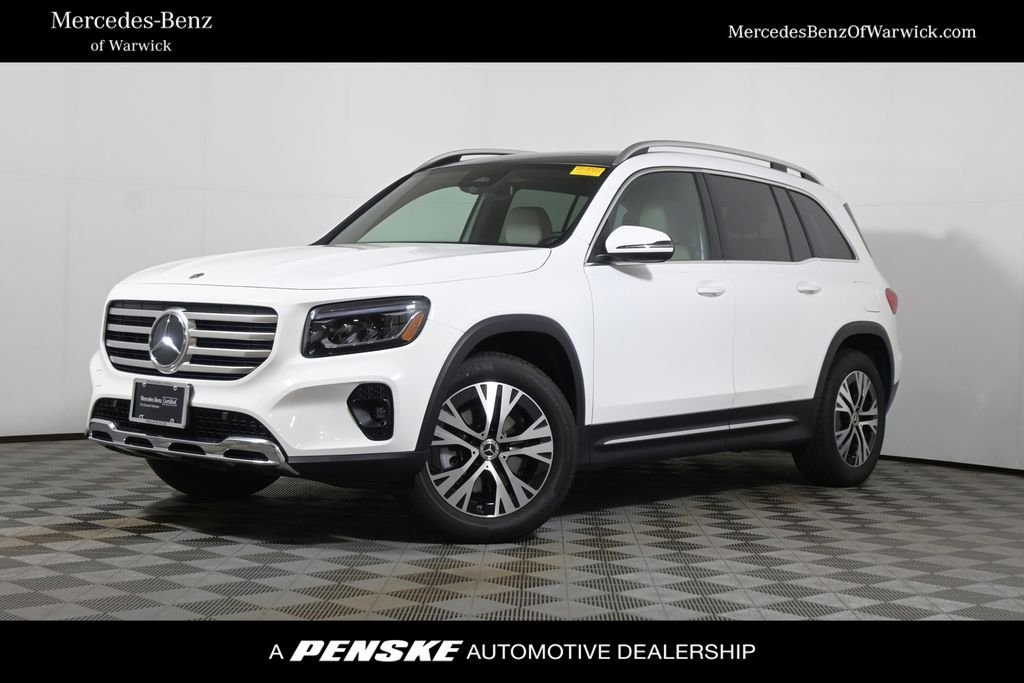 Used 2026 Polar White Mercedes-Benz GLB 250 image 1