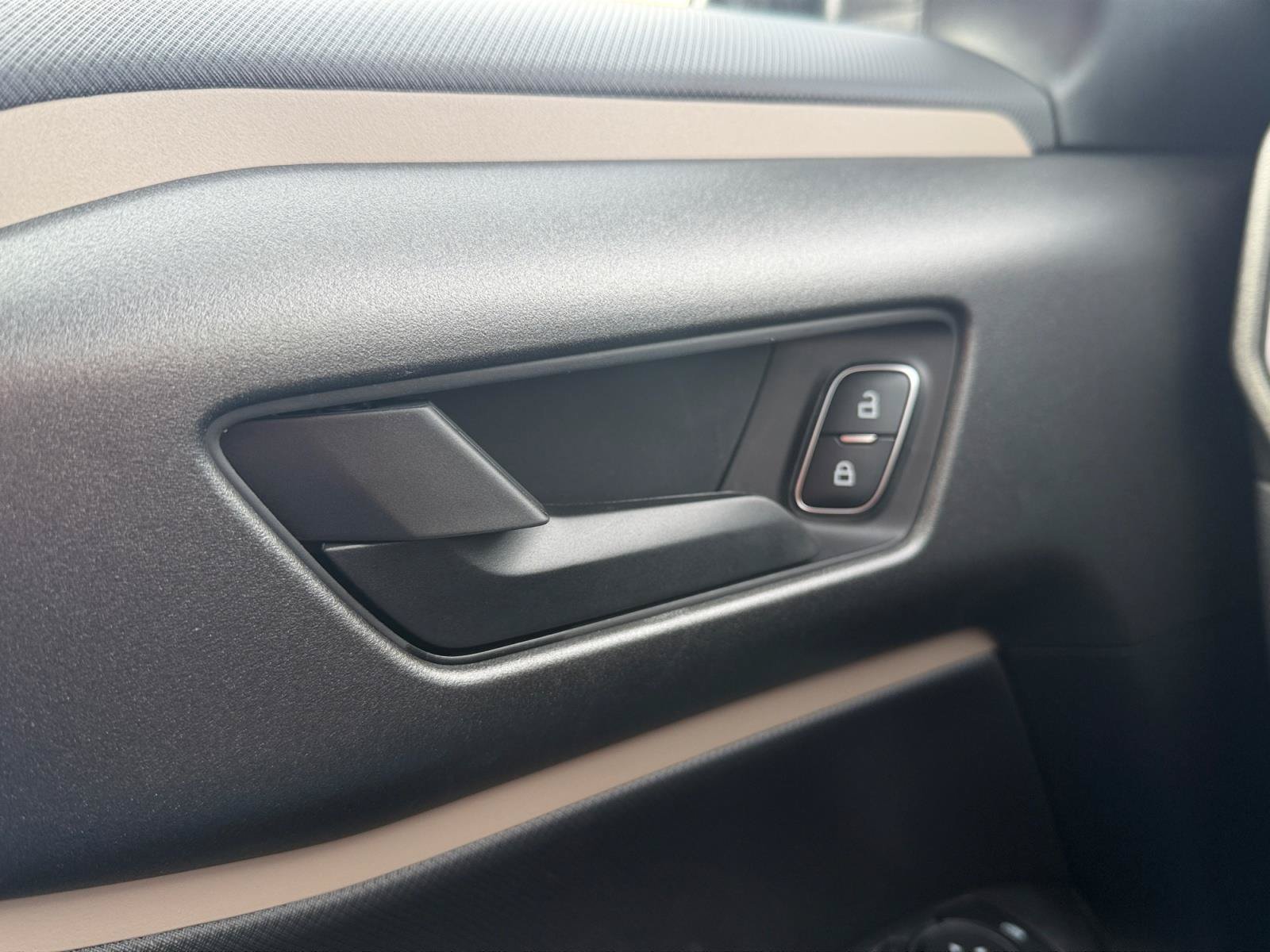 New 2026 Carbonized Gray Metallic Ford Big Bend® image 16