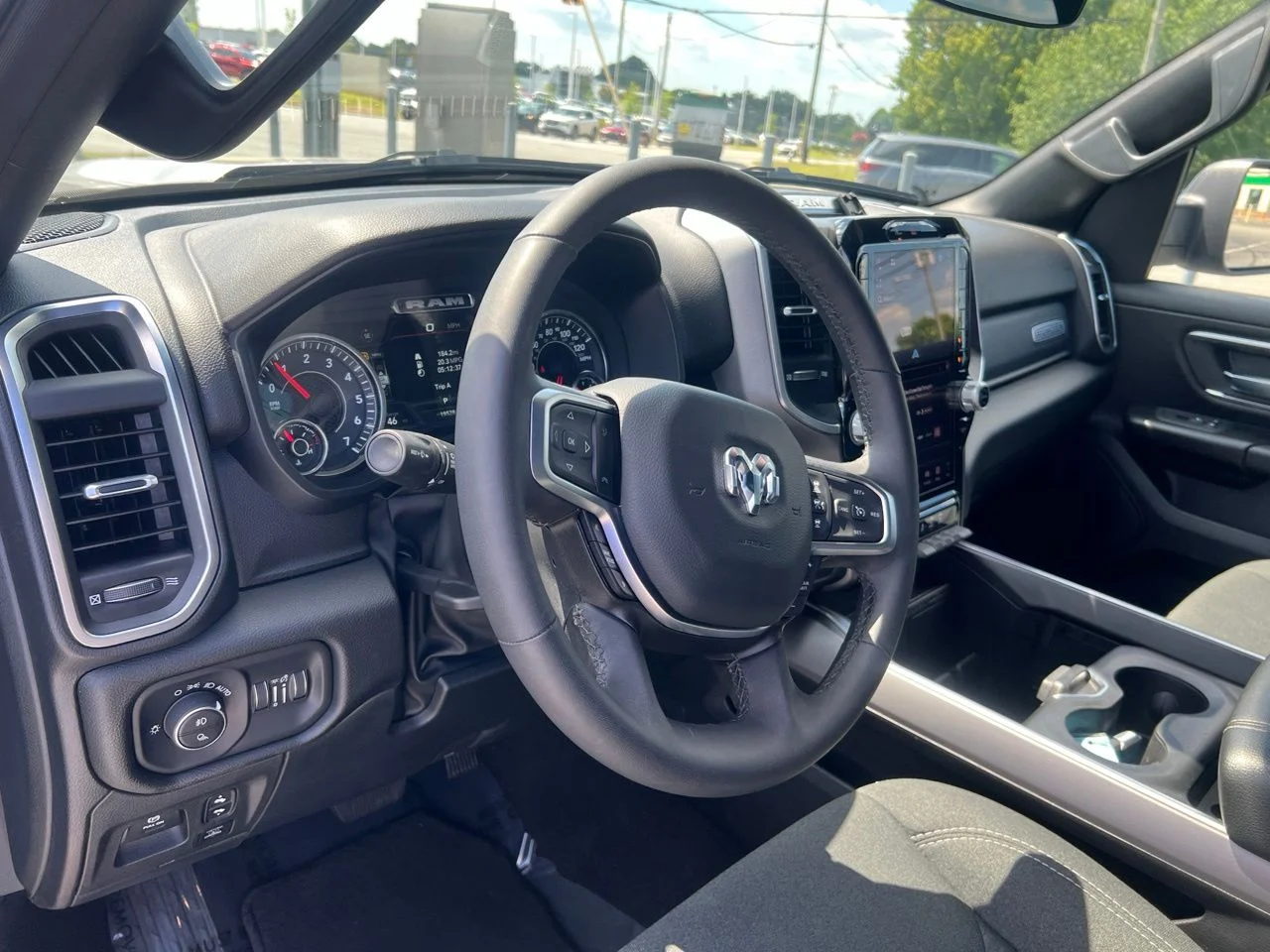 Used 2025 Silver Ram Big Horn/Lone Star image 15