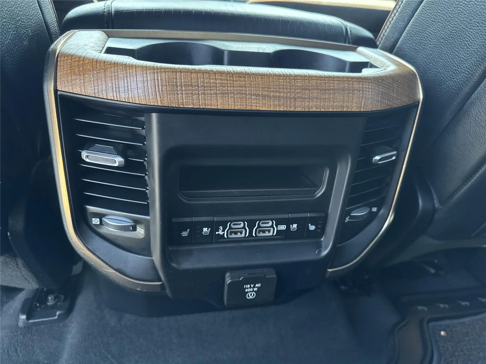 Used 2019 Diamond Black Crystal Pearlcoat Ram Longhorn image 33