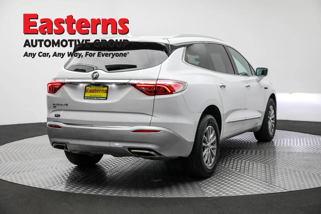 Used 2024 White Buick Premium Group image 5