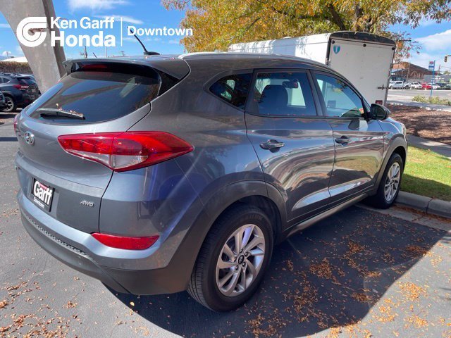 2016 Hyundai Tucson SE