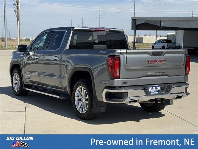 Used 2021 Satin Steel Metallic GMC SLT image 6
