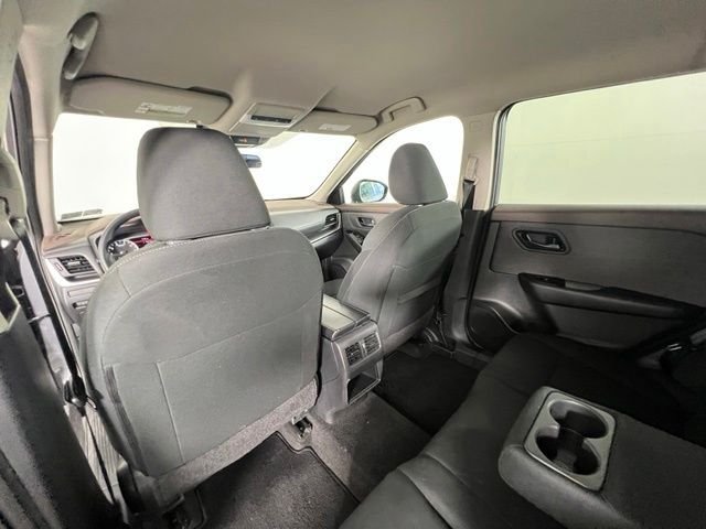 Used 2023 Gray Nissan S image 14