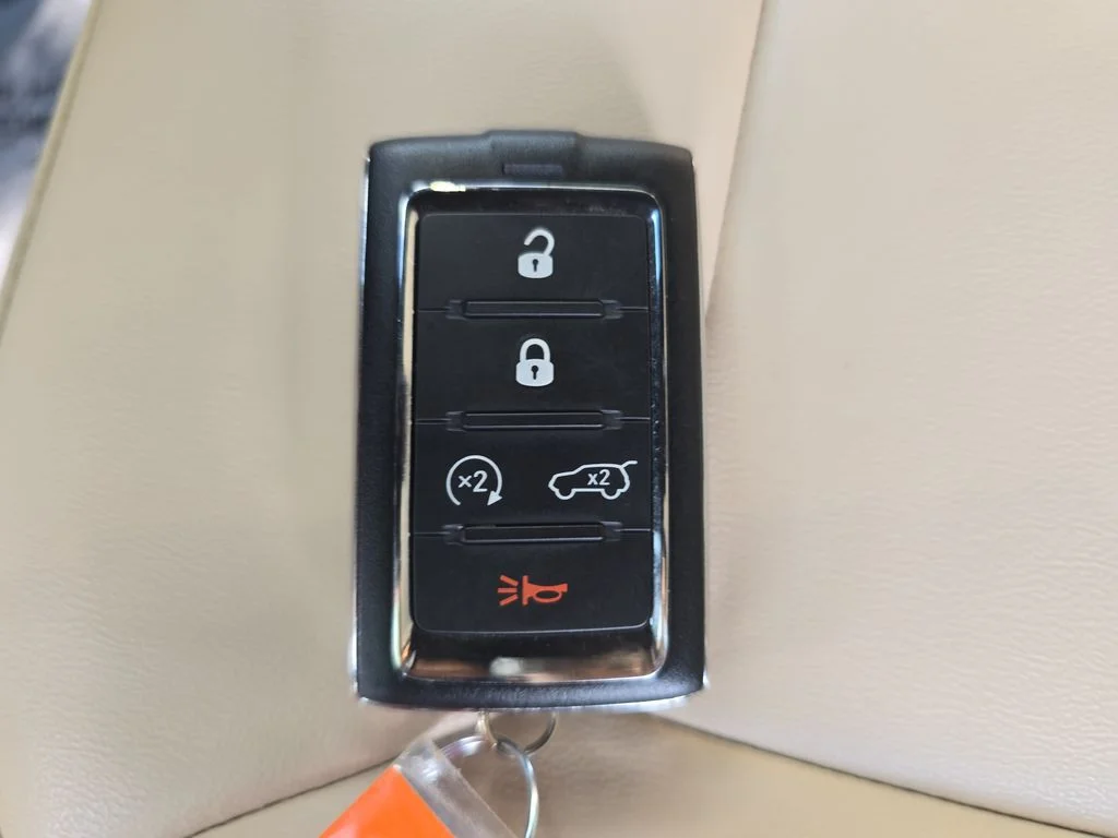 Used 2023 Red Jeep Limited image 35