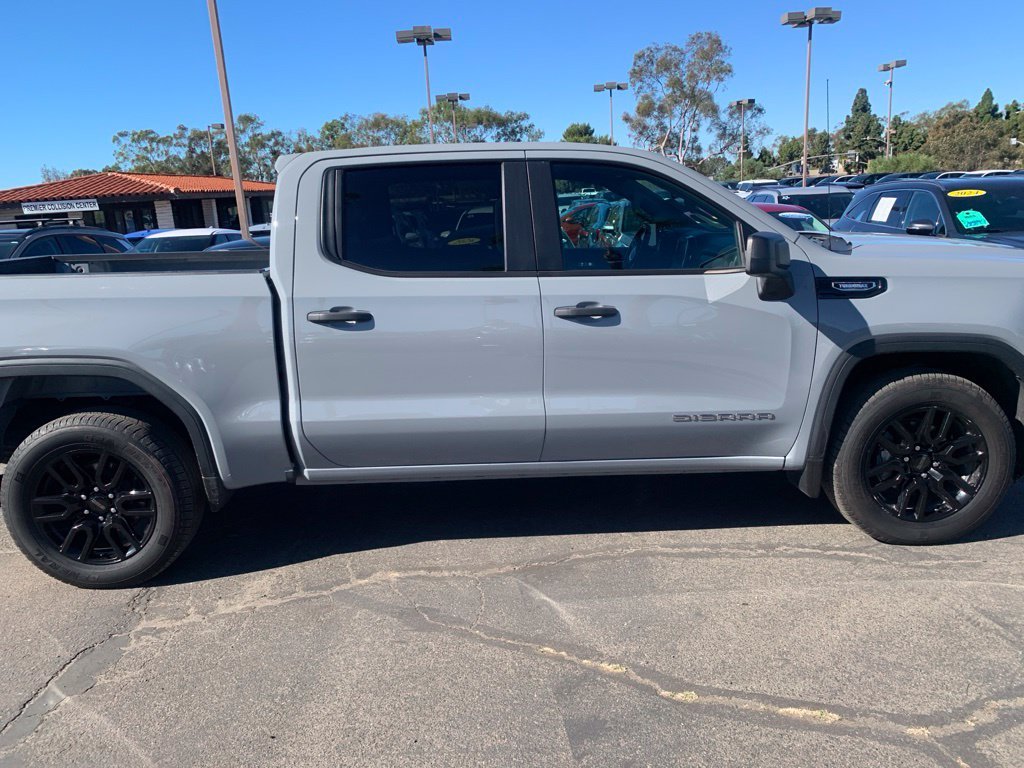 Used 2025 Gray GMC Pro image 5