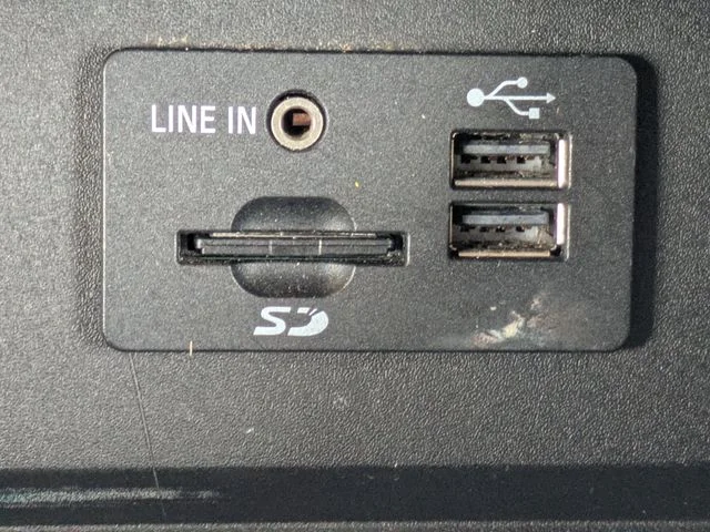 Used 2015 Bronze Fire Metallic Ford Lariat image 22