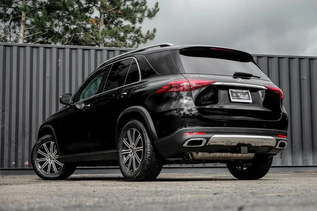 New 2026 Black Mercedes-Benz GLE 350 image 2