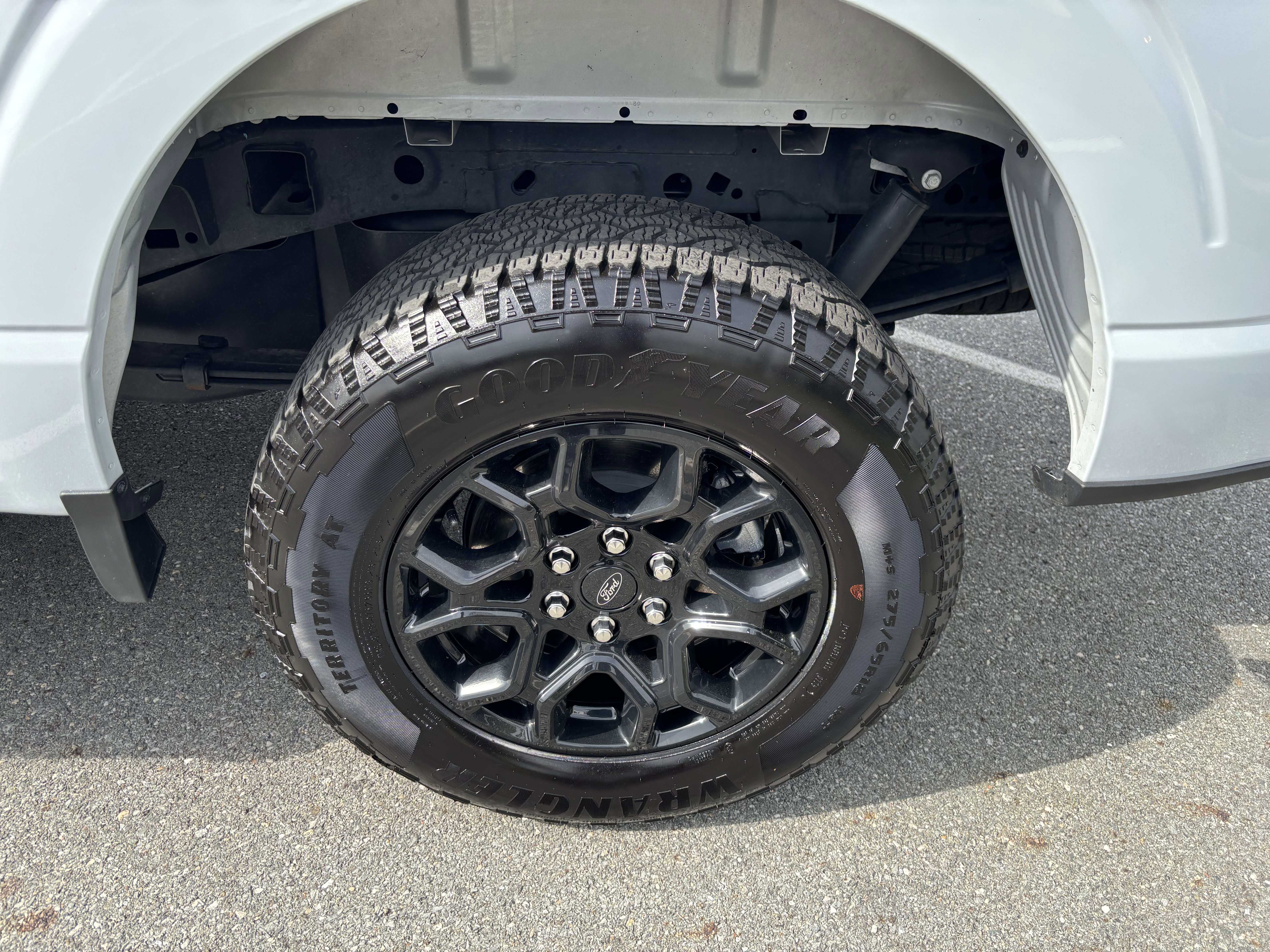 2025 Ford F-150 XLT - Photo 41