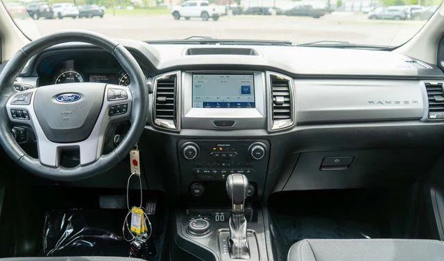 Used 2023 Gray Ford XLT image 14